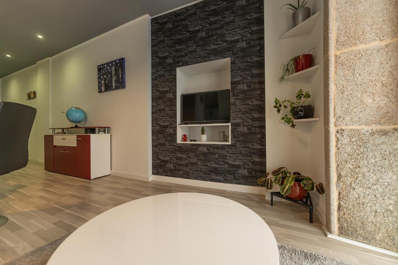 Cormelana Plaza Appartement A Coruña Buitenkant foto