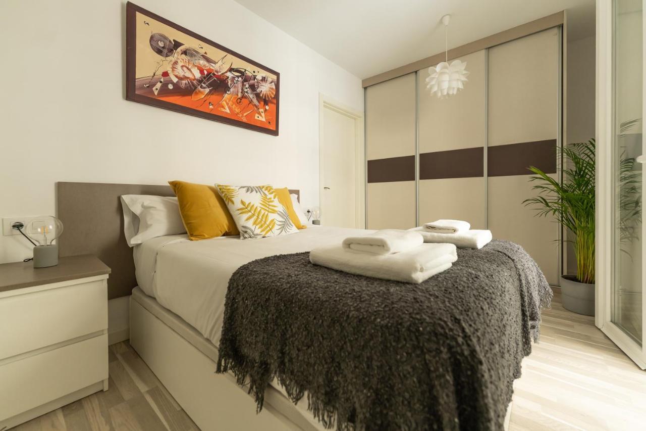 Cormelana Plaza Appartement A Coruña Buitenkant foto